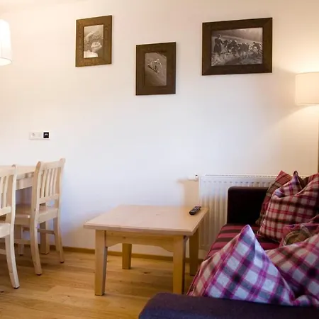 Zederberghof Apartment St. Johann im Pongau