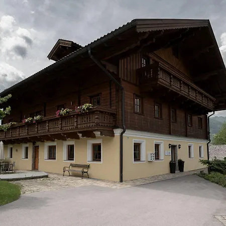 Apartment Zederberghof