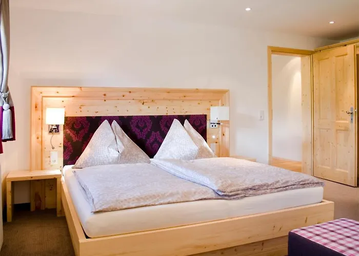 Zederberg * ザンクト・ヨーハン・イム・ポンガウ